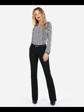 Express Women's Columnist Mid-rise Barely Boot Pants 14R